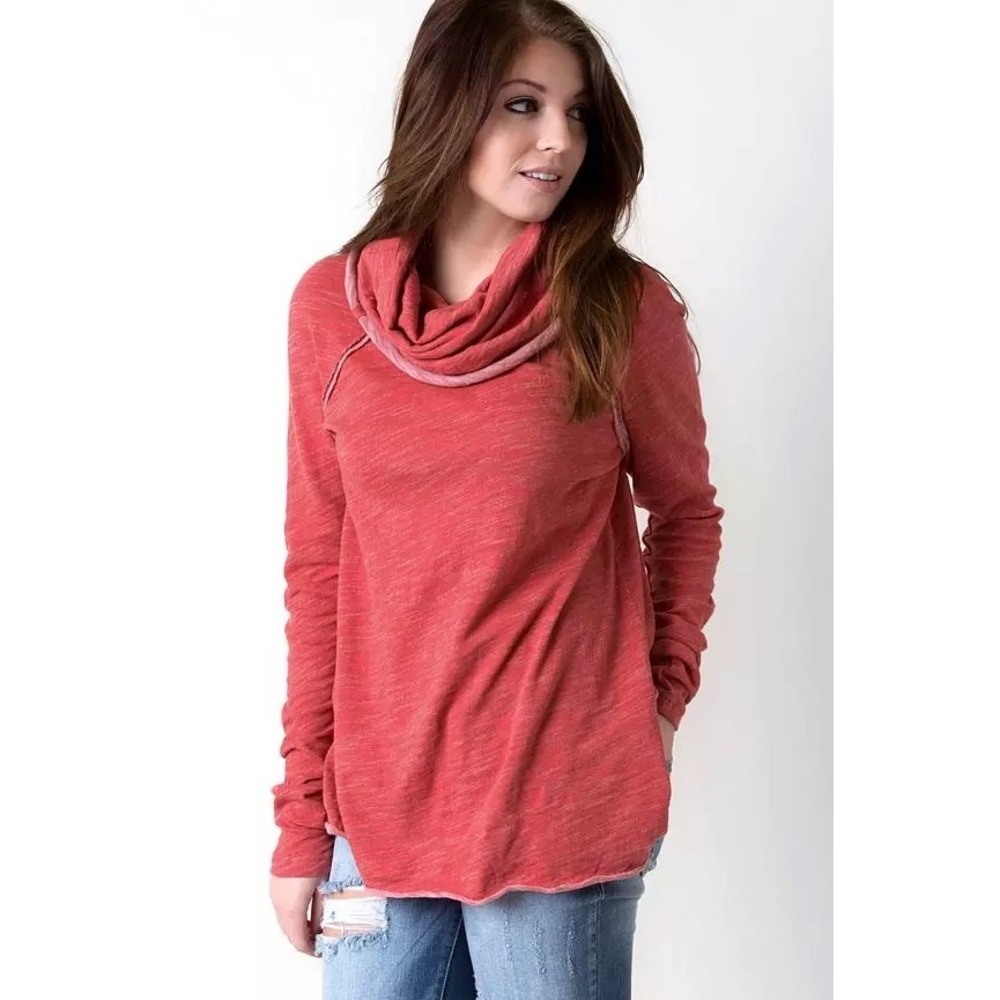 Free People Beach Cocoon Cowl Pullover Top Space Dye Sweatshirt Coral Raglan OS